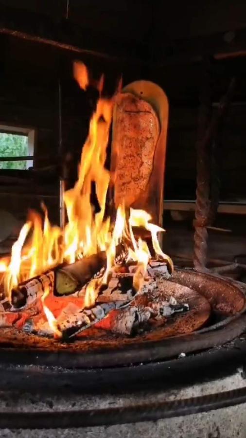 Private Lakeside Holiday Property In Nature Канкаанпяа Экстерьер фото