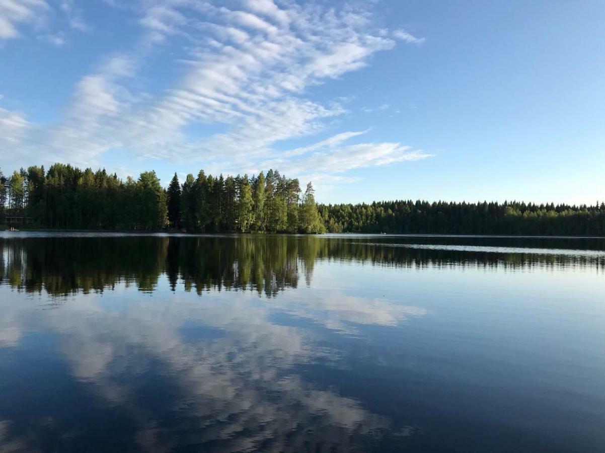 Private Lakeside Holiday Property In Nature Канкаанпяа Экстерьер фото